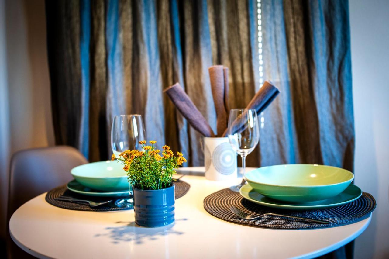 Room And Apartments Antea โรวีน ภายนอก รูปภาพ