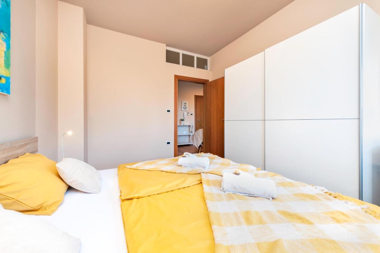 Room And Apartments Antea โรวีน ภายนอก รูปภาพ