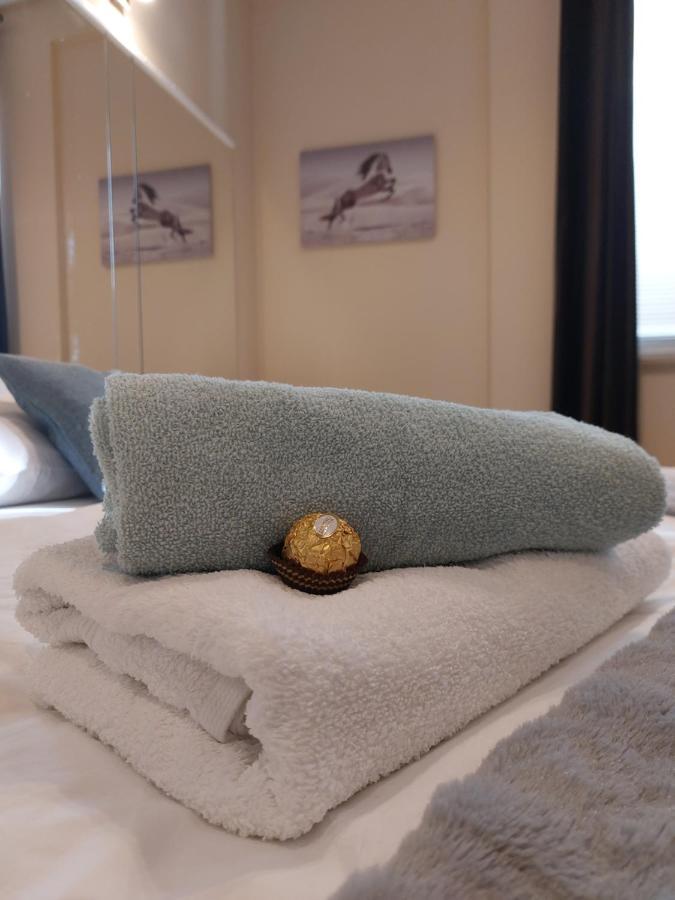 Room And Apartments Antea โรวีน ภายนอก รูปภาพ